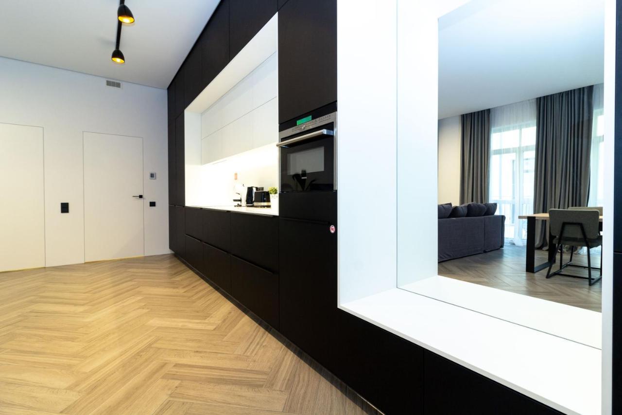 Cohost I Oldtown 60M2 Apt W-Garage Parking, Balcony & Self Check-In Vilna Exterior foto