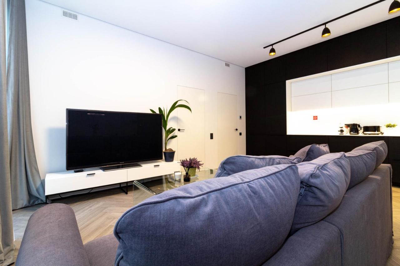 Cohost I Oldtown 60M2 Apt W-Garage Parking, Balcony & Self Check-In Vilna Exterior foto